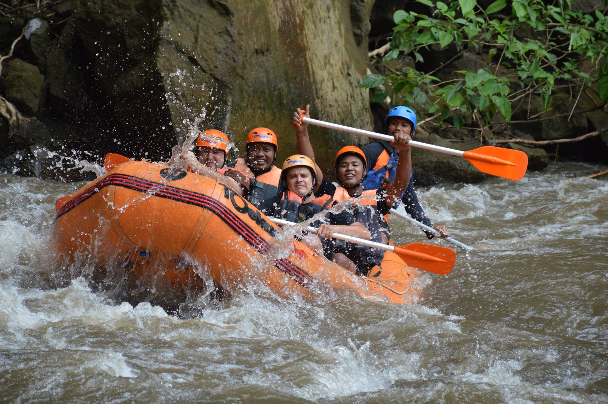 Objek Wisata Populer di Gianyar Bali - Bli Ngurah