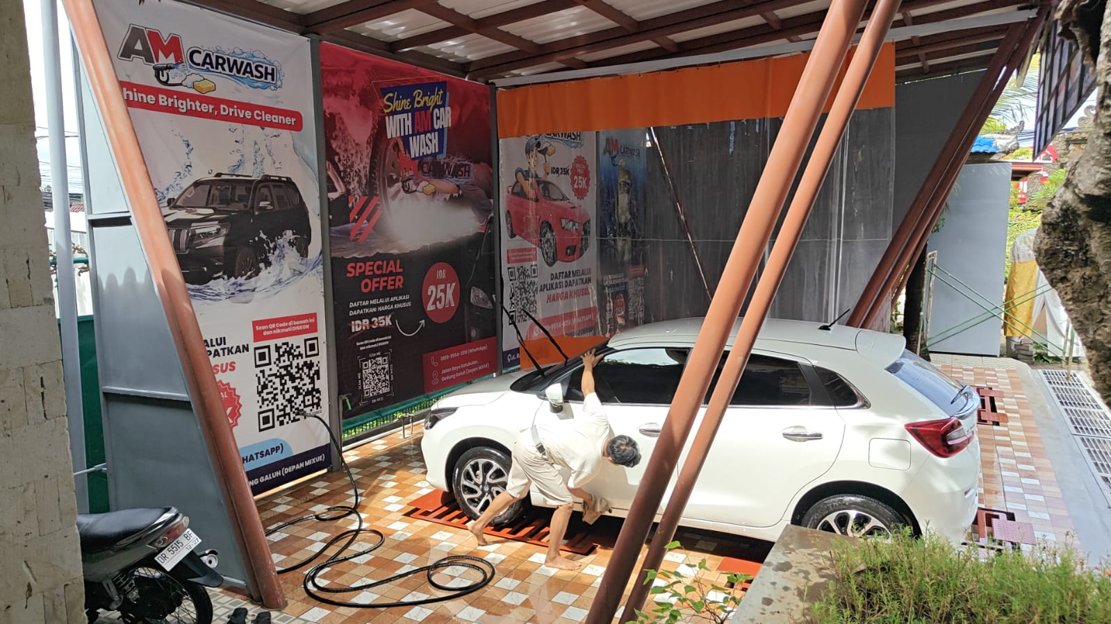 Cuci Mobil di Bali